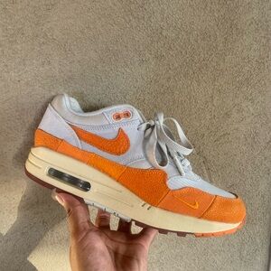 Women’s Nike air max 1